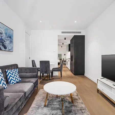 The Eminence Apartments By Cllix Melbourne Exterior photo