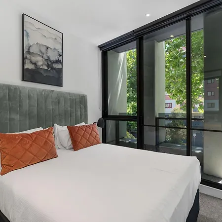 The Eminence Apartments By Cllix Melbourne Exterior photo